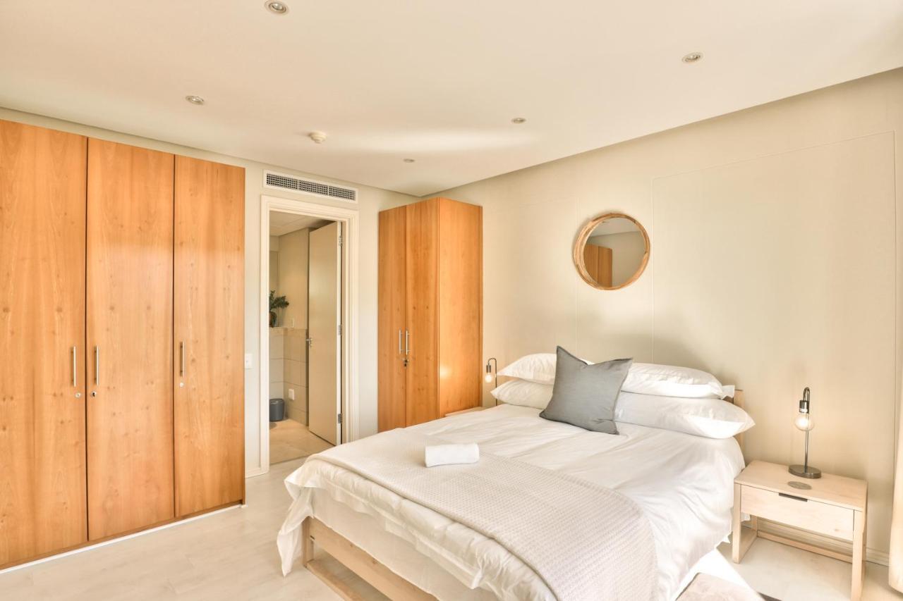 Elegant V&A Waterfront Canal Apartment Kapstadt Exterior foto